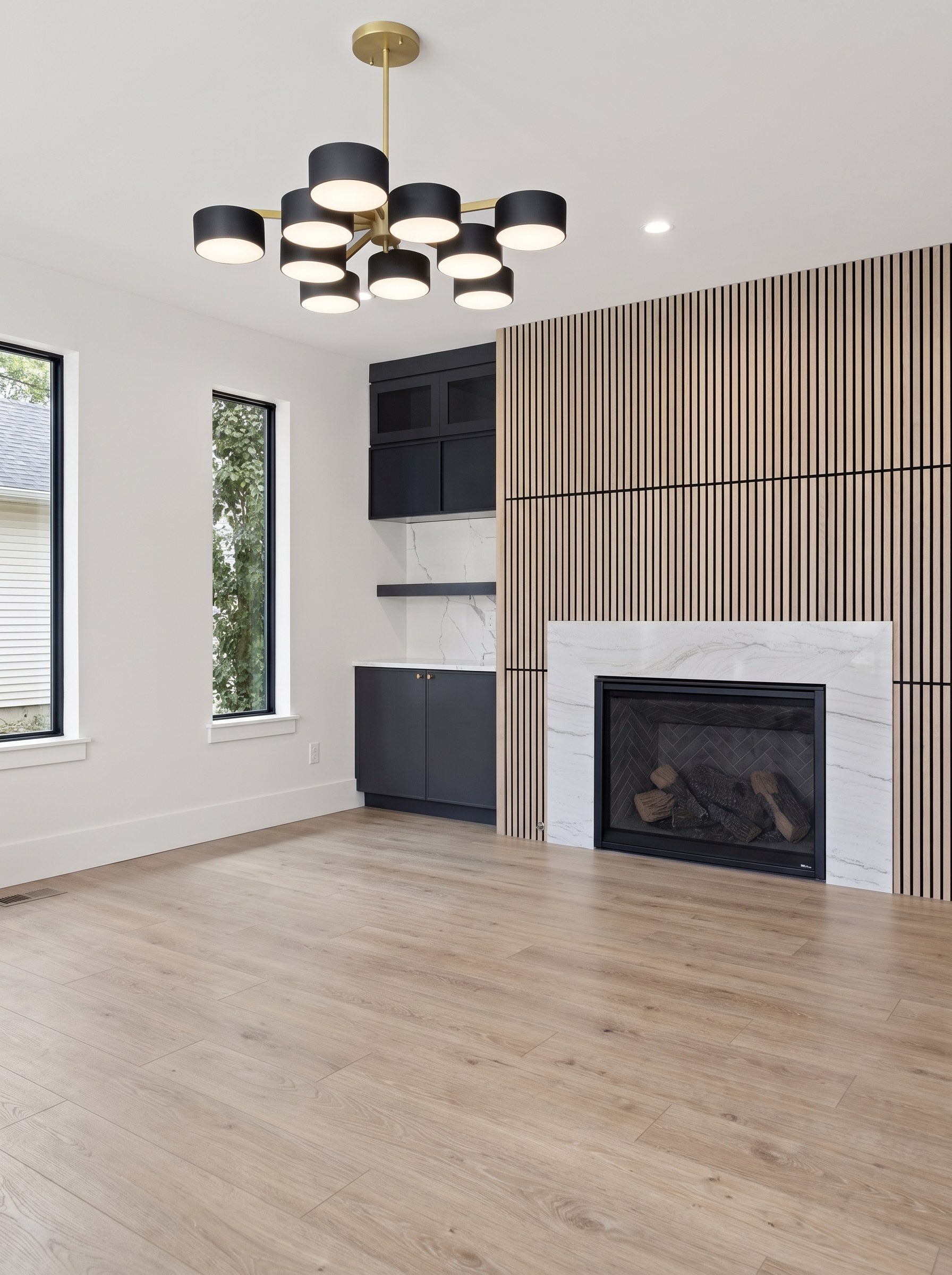 Living Room before staging